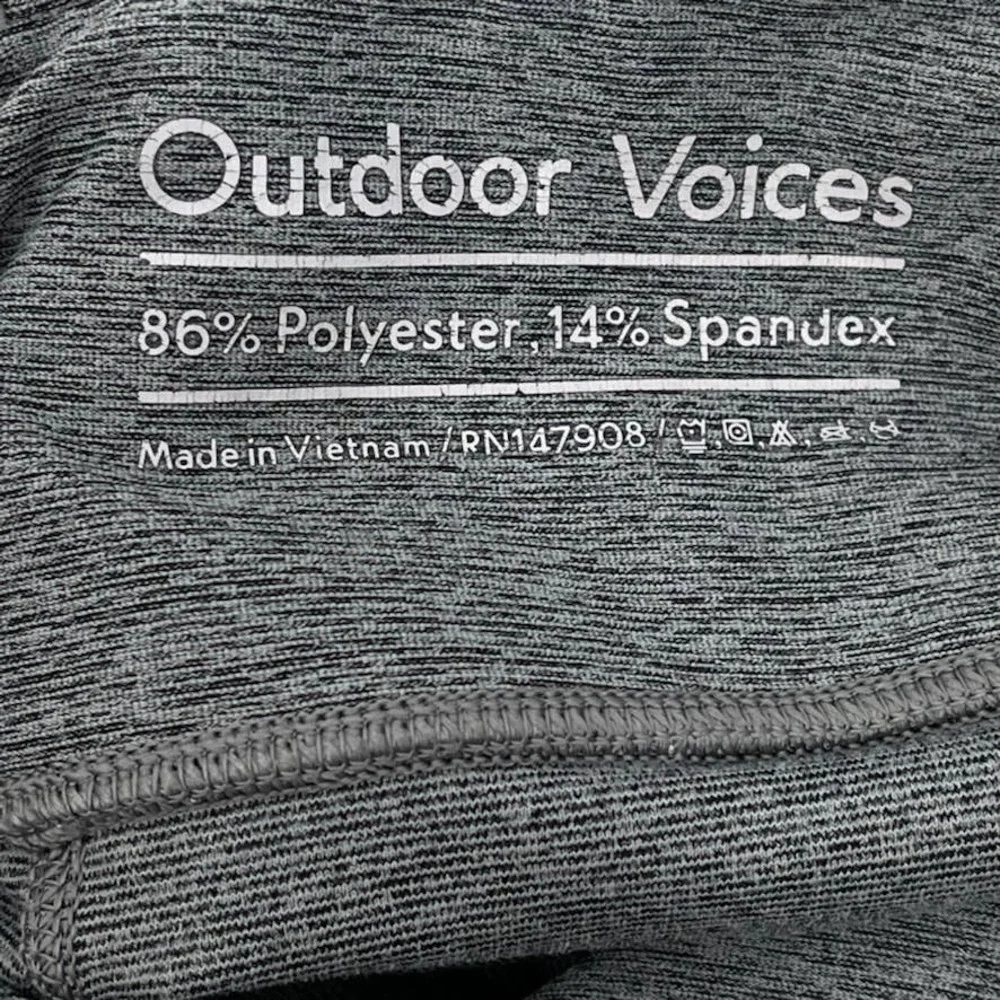 OUTDOOR VOICES Ombre Color Block Leggings 26" Inseam in Gray - Size XS EUC - Picture 2 of 8